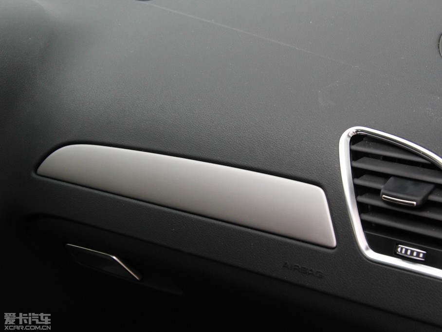 2015WA4L 30 TFSI Ԅm