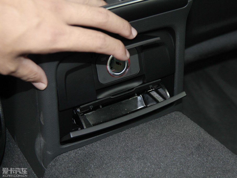 2015WA4L 30 TFSI Ԅm