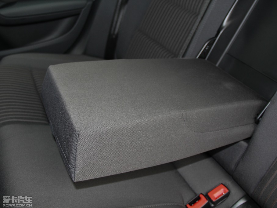 2015WA4L 30 TFSI Ԅm