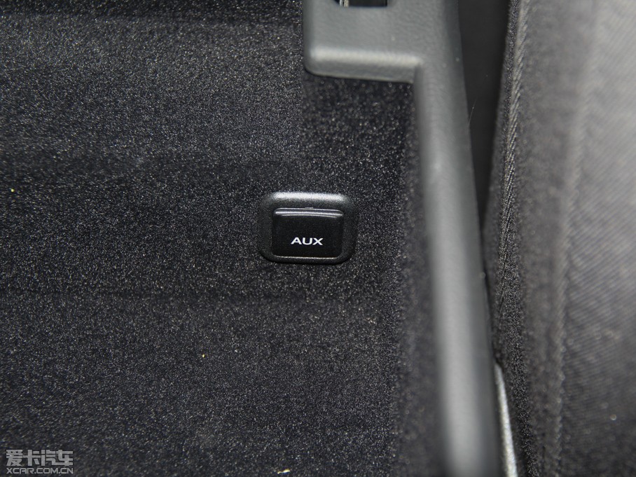 2015WA4L 30 TFSI Ԅm