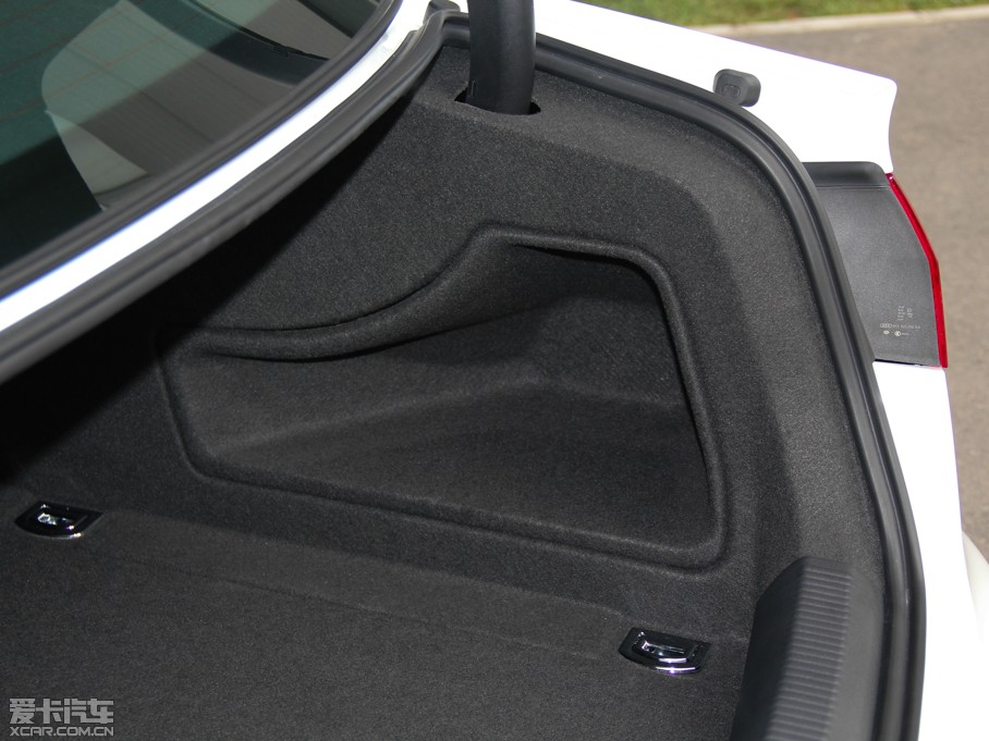 2015WA4L 30 TFSI Ԅm