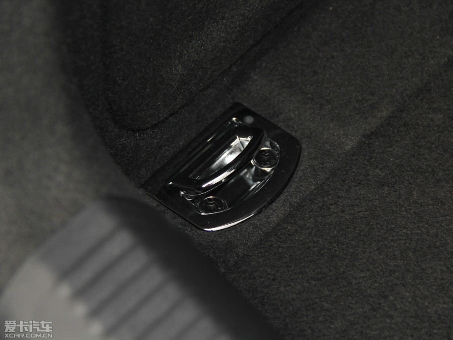 2015WA4L 30 TFSI Ԅm