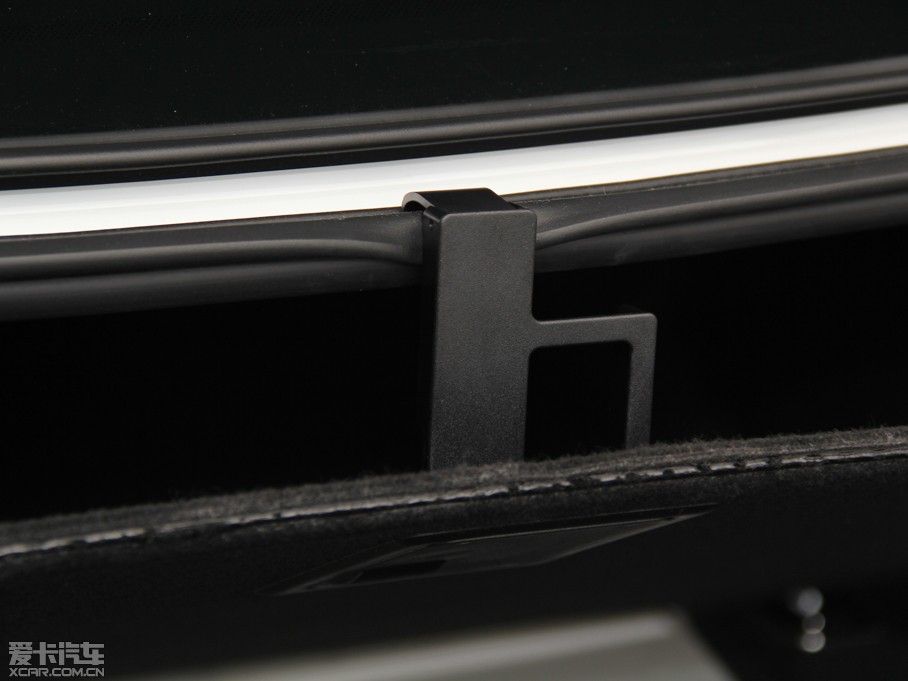 2015WA4L 30 TFSI Ԅm