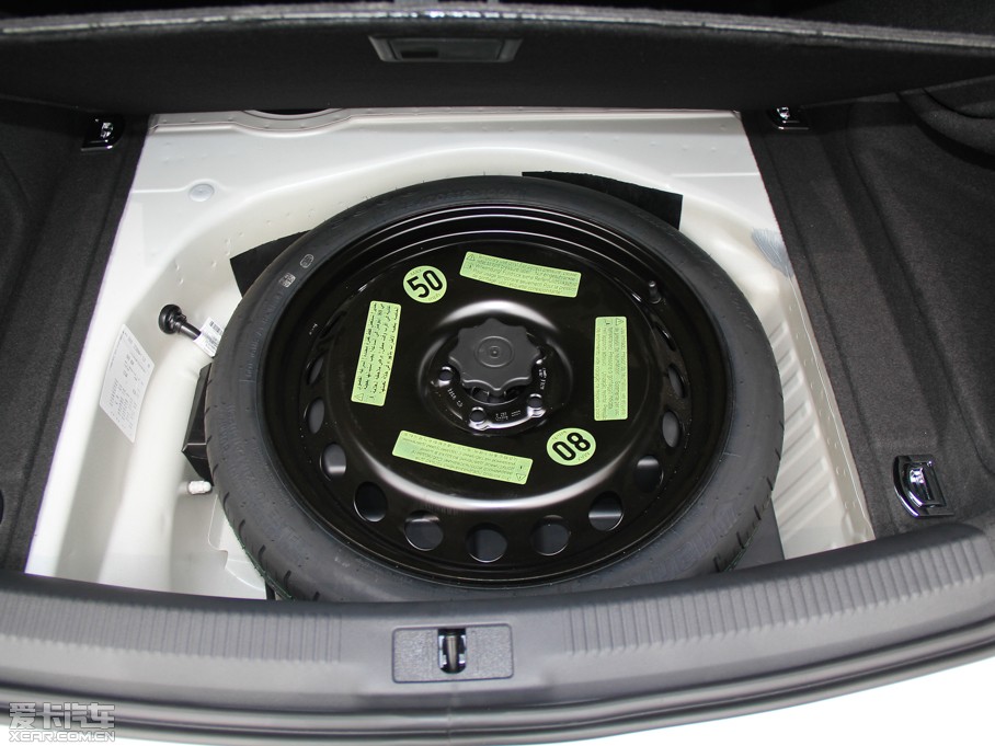 2015WA4L 30 TFSI Ԅm