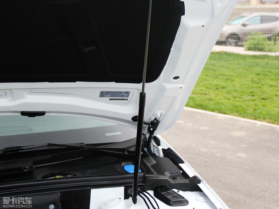 2015WA4L 30 TFSI Ԅm