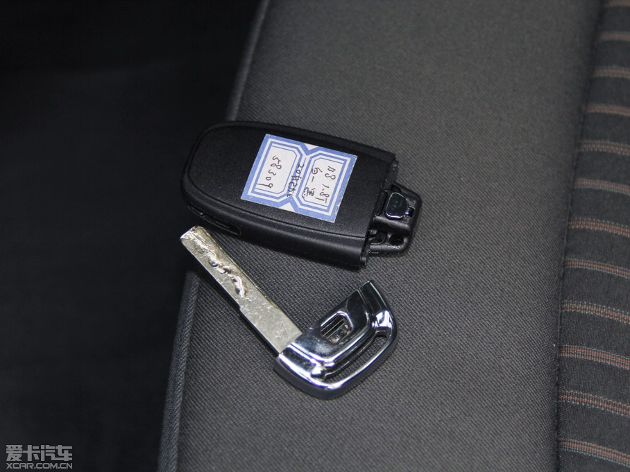 2015WA4L 30 TFSI Ԅm