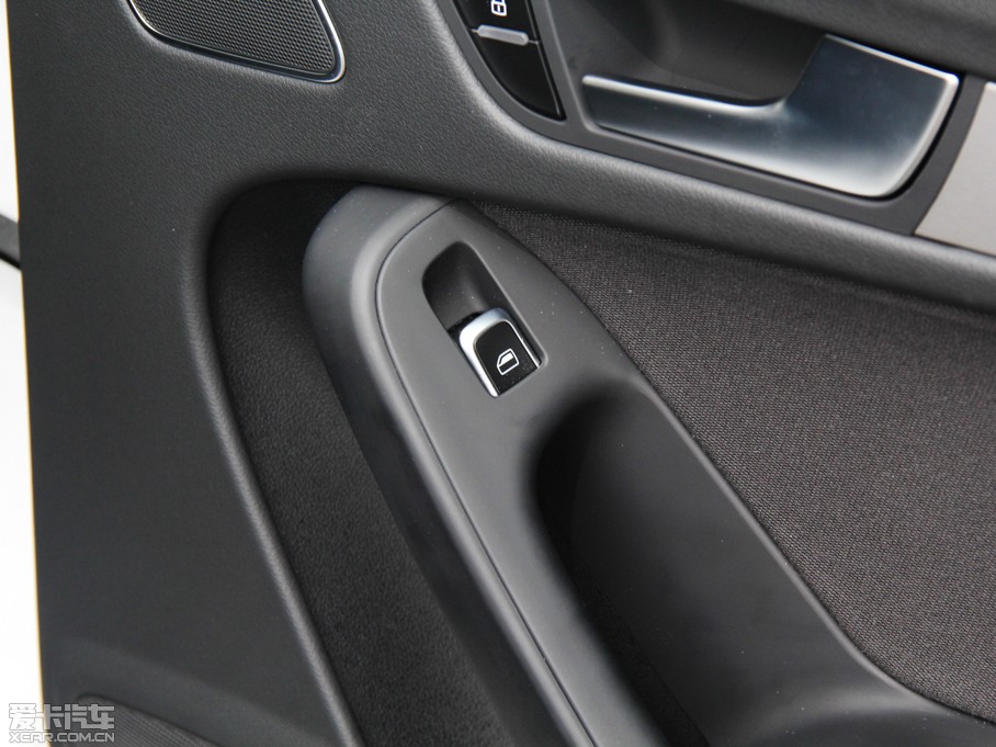 2015WA4L 30 TFSI Ԅm