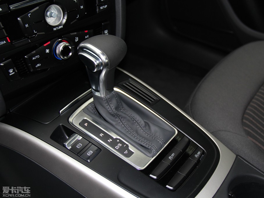 2015WA4L 30 TFSI Ԅm