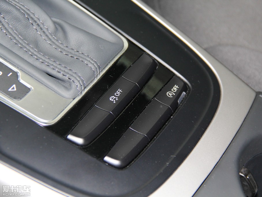 2015WA4L 30 TFSI Ԅm