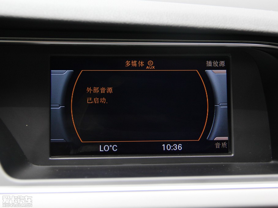 2015WA4L 30 TFSI Ԅm