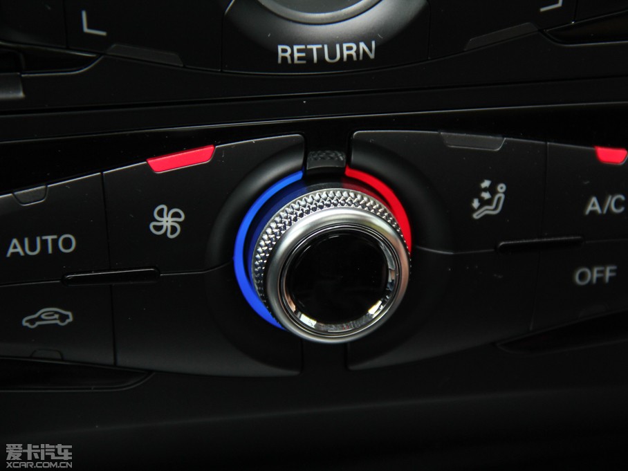 2015WA4L 30 TFSI Ԅm