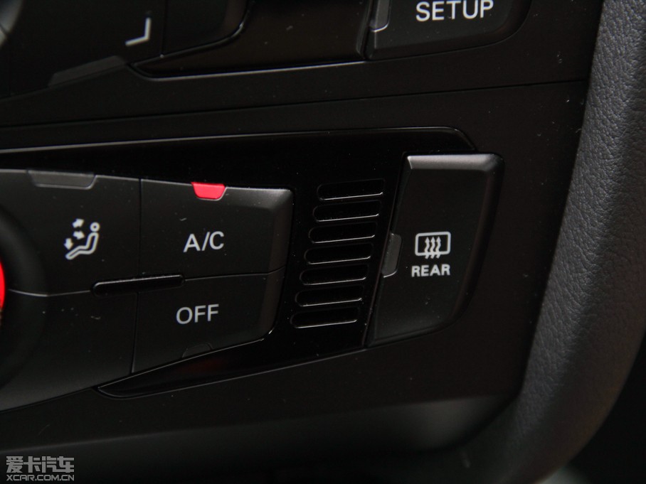 2015WA4L 30 TFSI Ԅm