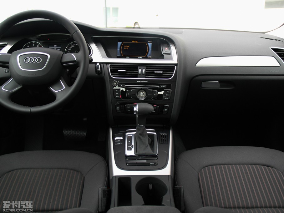 2015WA4L 30 TFSI Ԅm