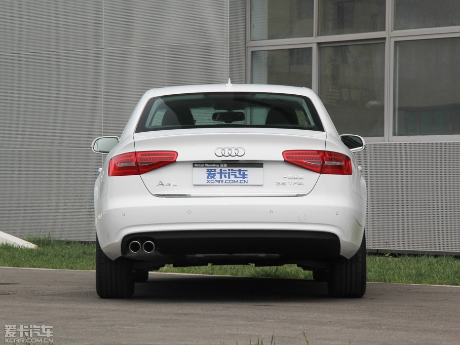 2015WA4L 35 TFSI ԄӼg