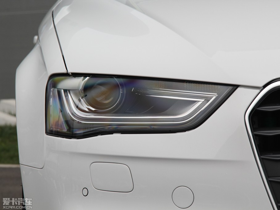 2015?yun)WA4L 35 TFSI Ԅ(dng)g(sh)