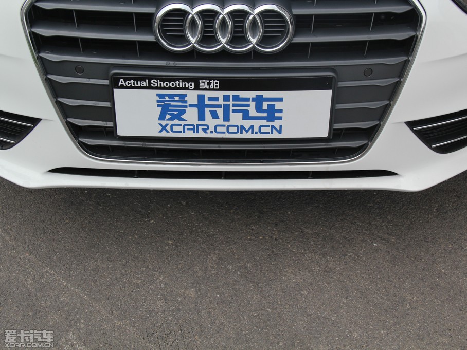 2015WA4L 35 TFSI ԄӼg