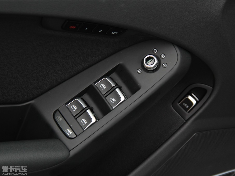 2015WA4L 35 TFSI ԄӼg