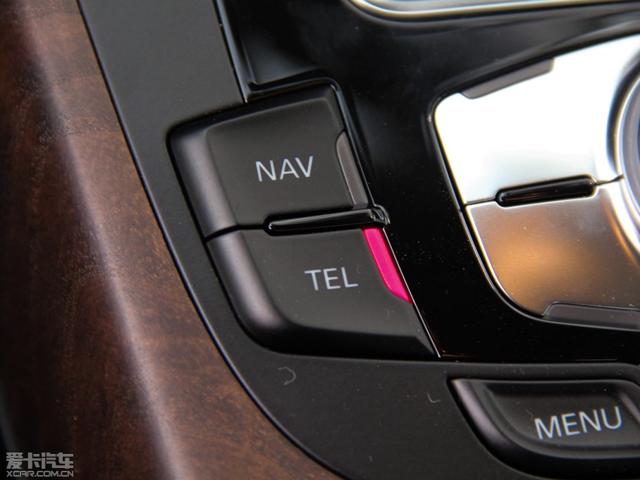 2015WA4L 35 TFSI ԄӼg