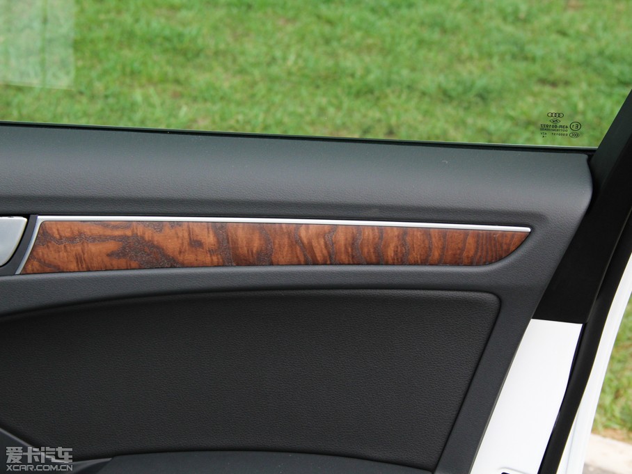 2015?yun)WA4L 35 TFSI Ԅ(dng)g(sh)