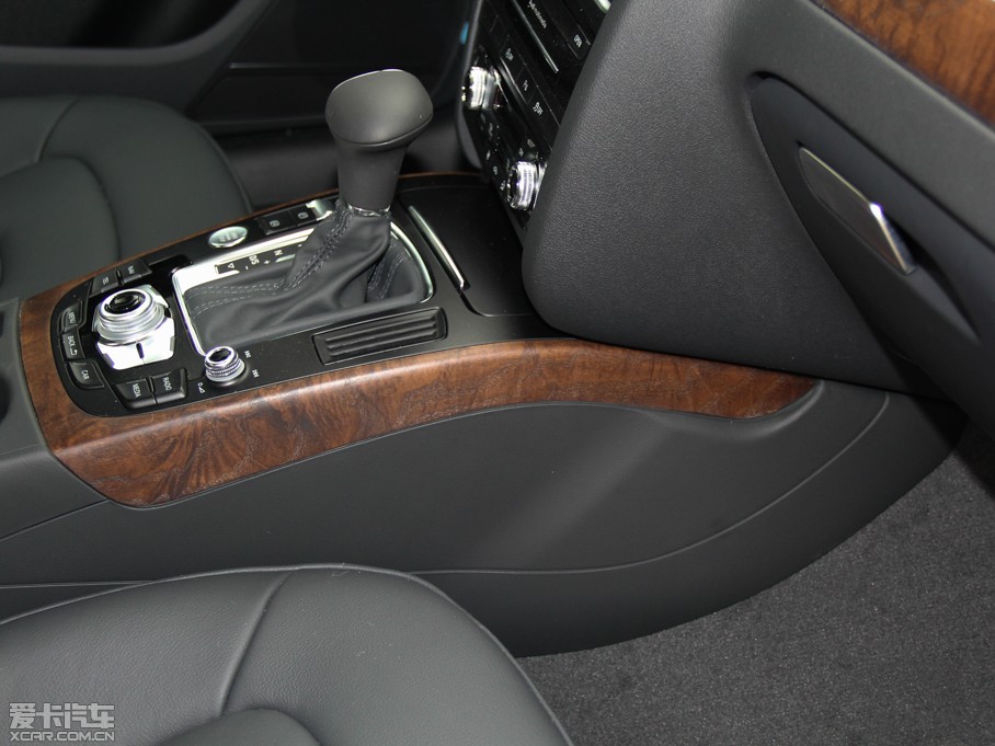 2015?yun)WA4L 35 TFSI Ԅ(dng)g(sh)