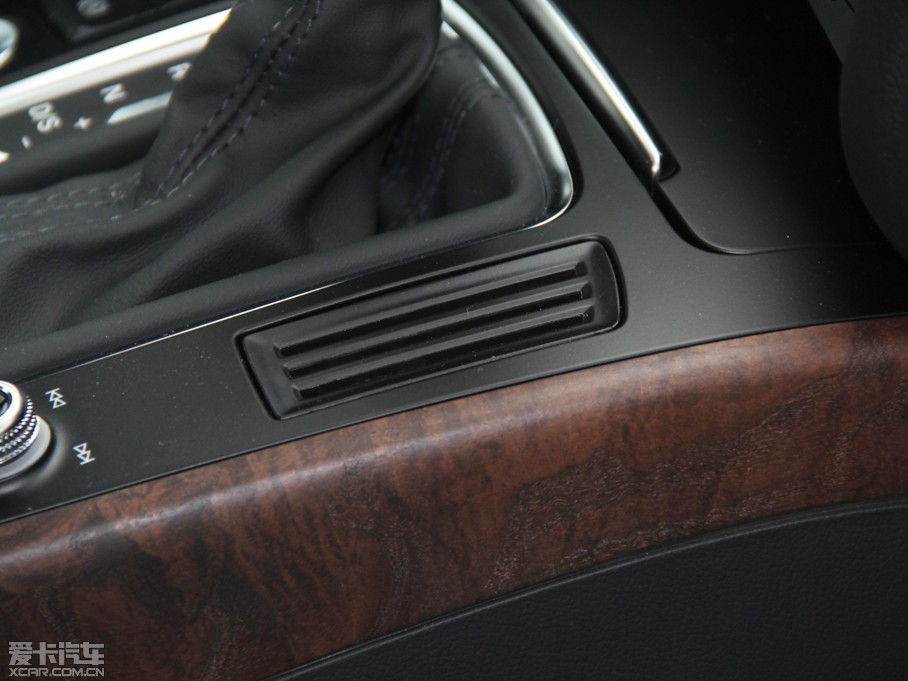 2015?yun)WA4L 35 TFSI Ԅ(dng)g(sh)