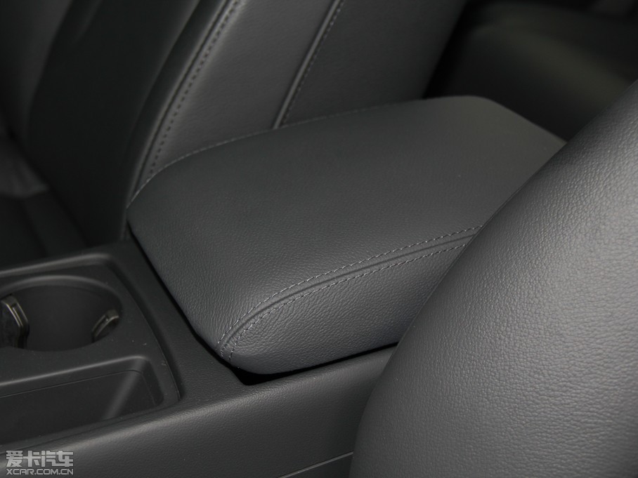 2015?yun)WA4L 35 TFSI Ԅ(dng)g(sh)