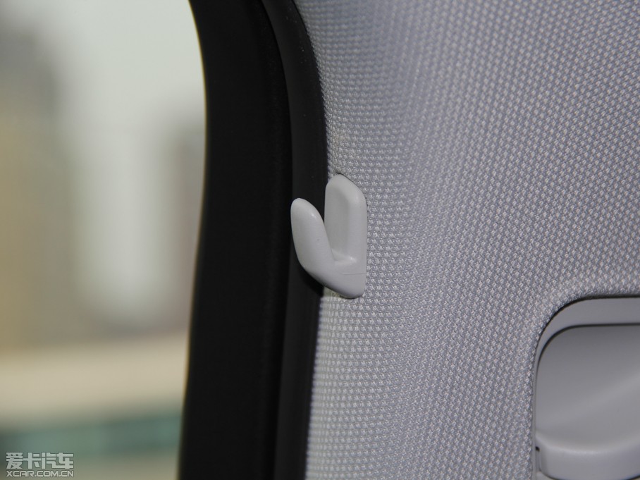 2015WA4L 35 TFSI ԄӼg