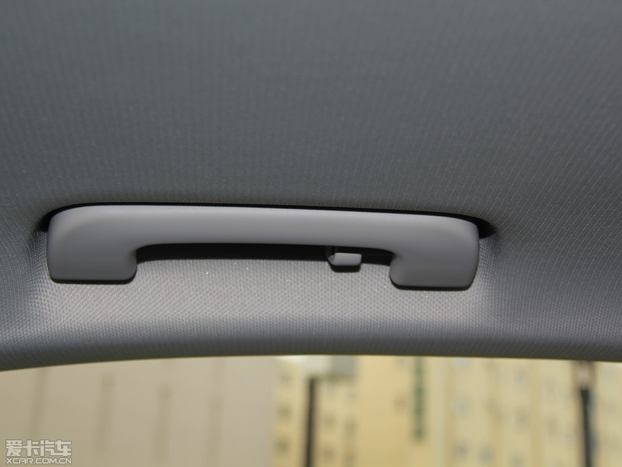 2015WA4L 35 TFSI ԄӼg