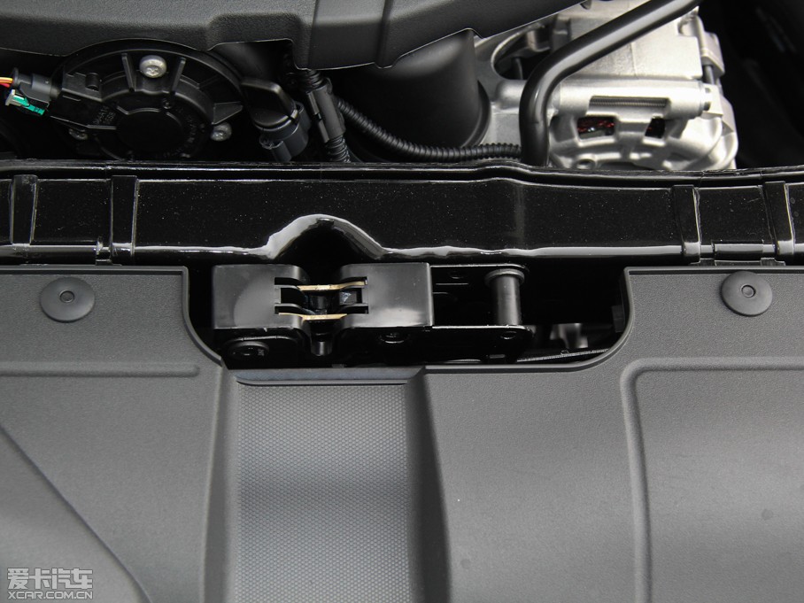 2015WA4L 35 TFSI ԄӼg