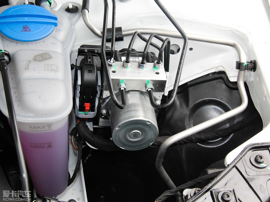 2015WA4L 35 TFSI ԄӼg