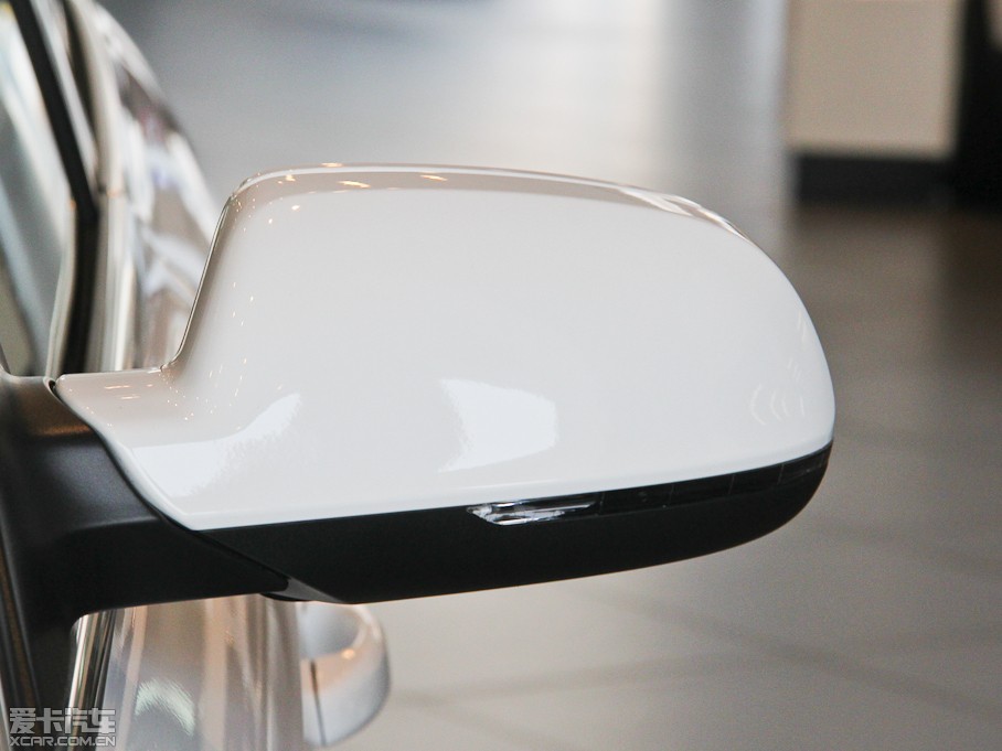 2015?yun)WA4L 35 TFSI Ԅ(dng)(bio)(zhn)