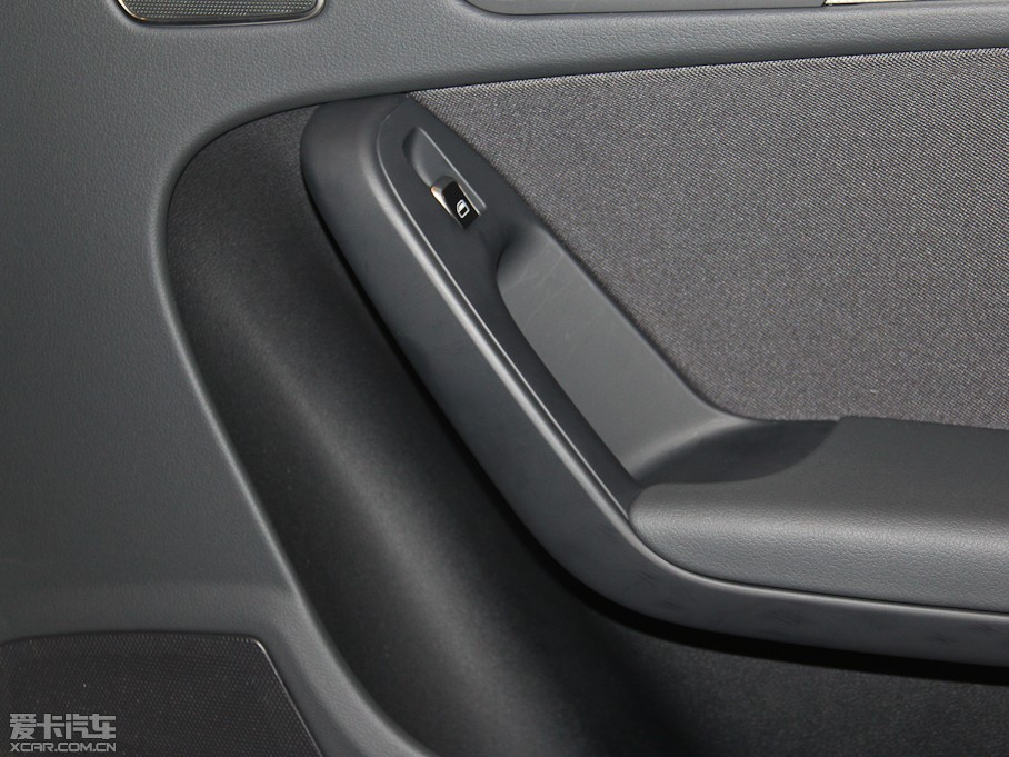 2015WA4L 35 TFSI ԄӘ˜