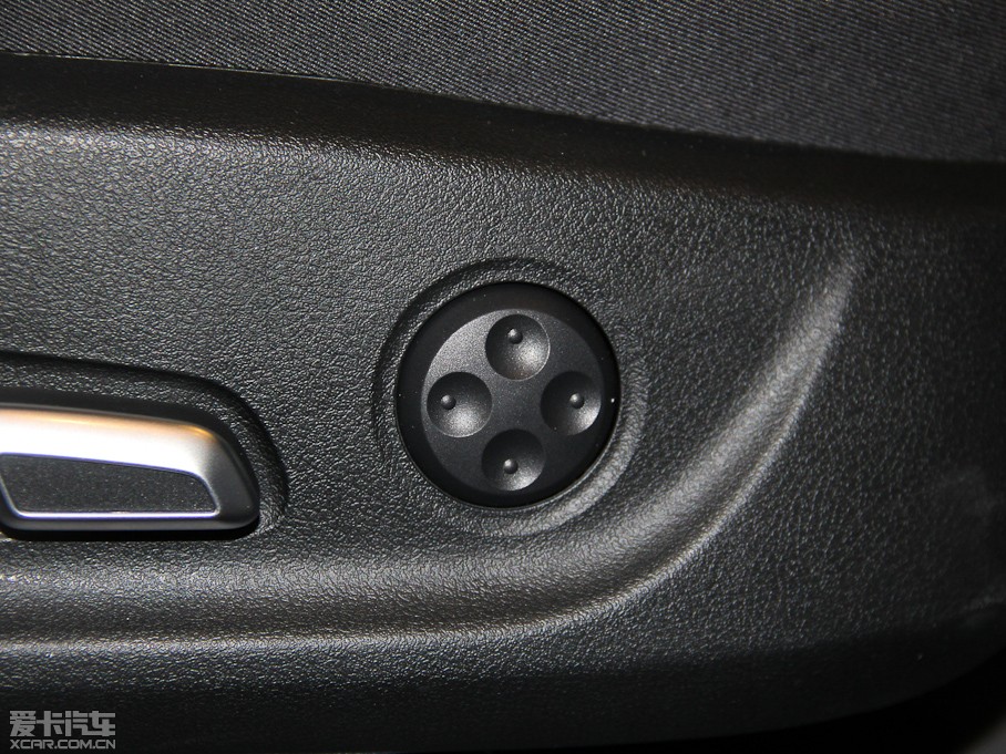 2015WA4L 35 TFSI ԄӘ˜