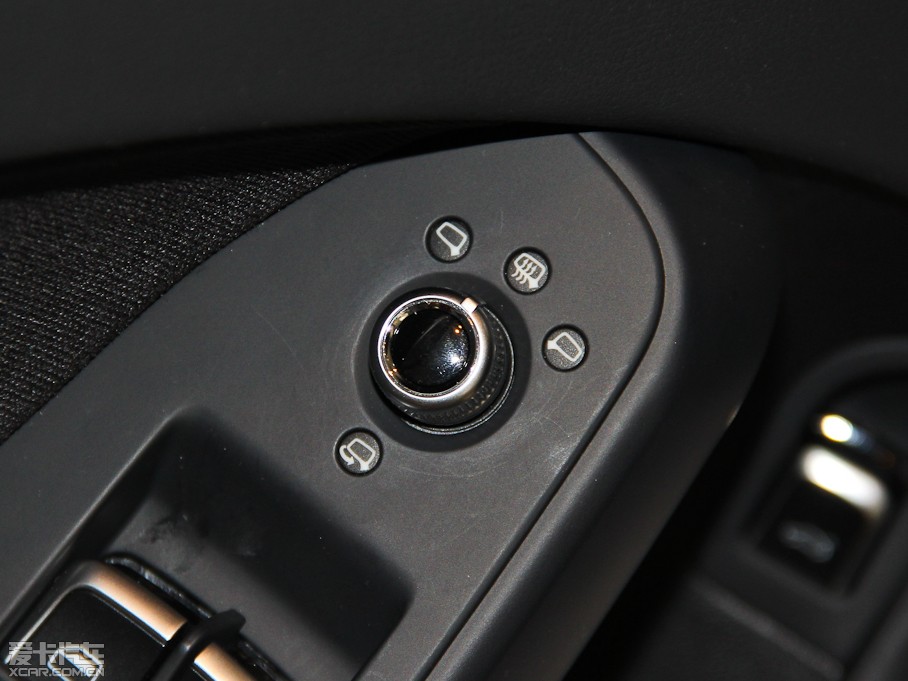 2015WA4L 35 TFSI ԄӘ˜