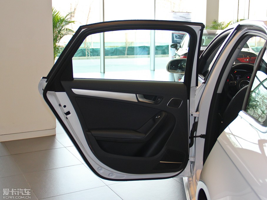 2015WA4L 35 TFSI ԄӘ˜