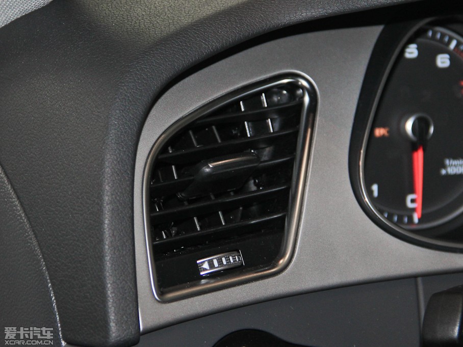 2015WA4L 35 TFSI ԄӘ˜