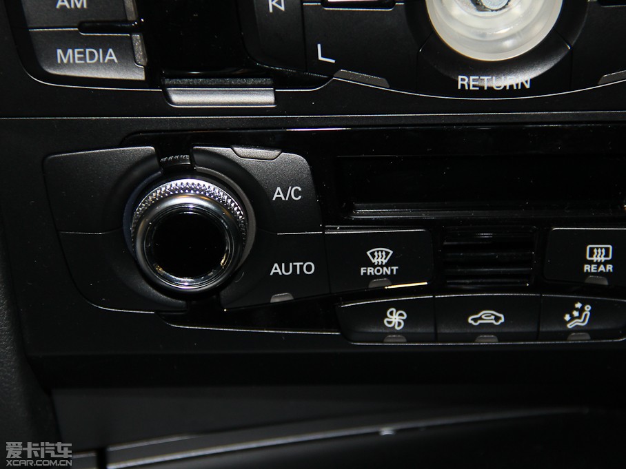 2015WA4L 35 TFSI ԄӘ˜