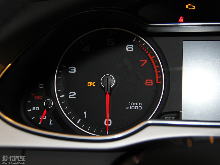 2015?yun)WA4L 35 TFSI Ԅ(dng)(bio)(zhn)