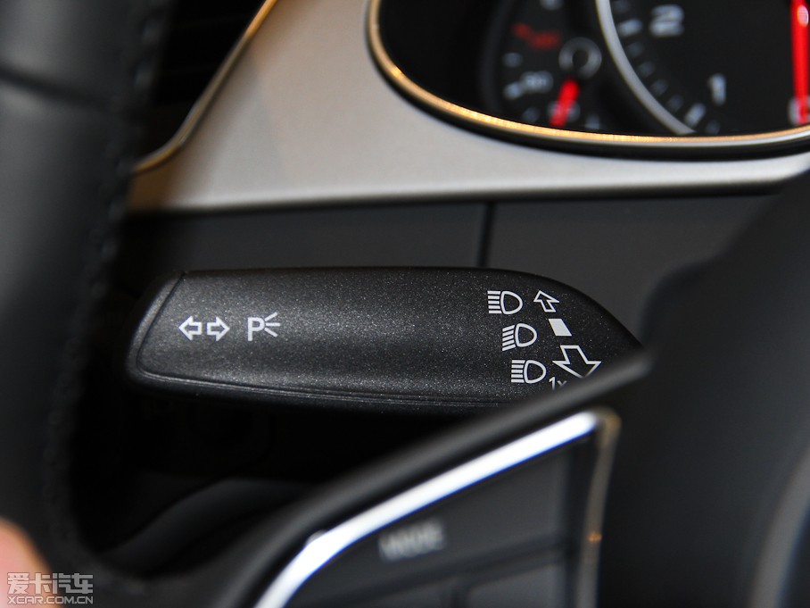 2015WA4L 35 TFSI ԄӘ˜