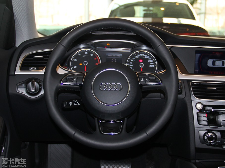 2015?yun)WA4L 35 TFSI Ԅ(dng)(bio)(zhn)