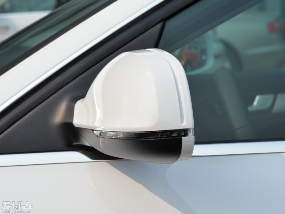 2015WA4L 45 TFSI quattro\Ӱ