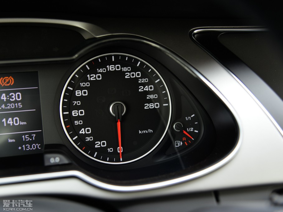 2015WA4L 45 TFSI quattro\Ӱ