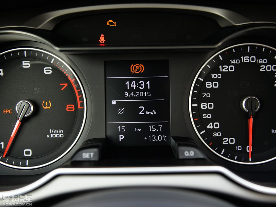 2015WA4L 45 TFSI quattro\Ӱ