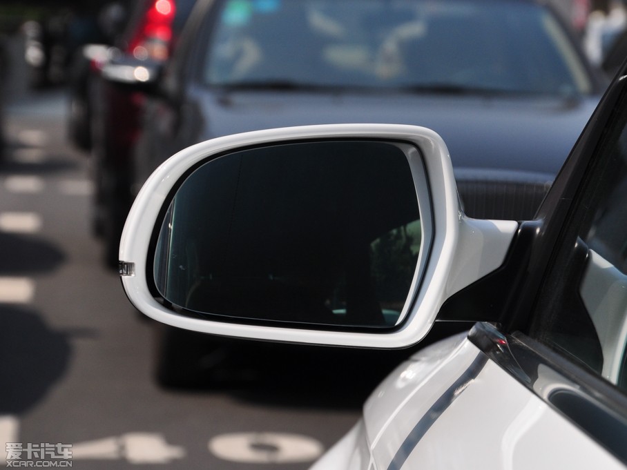 2015WA4L 35 TFSI Ԅm