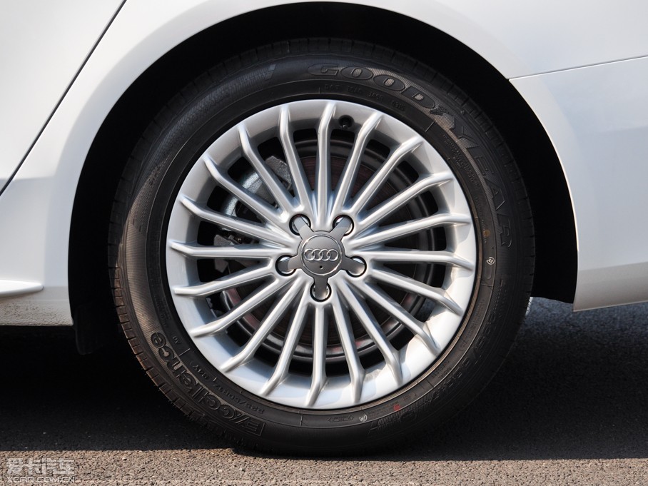 2015WA4L 35 TFSI Ԅm