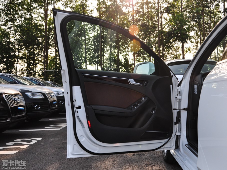 2015WA4L 35 TFSI Ԅm