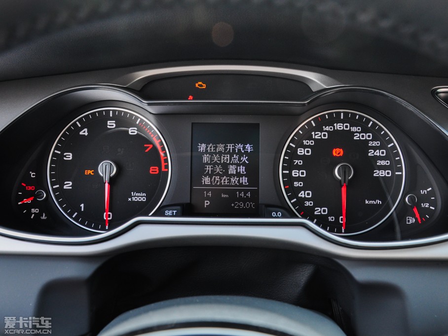 2015WA4L 35 TFSI Ԅm