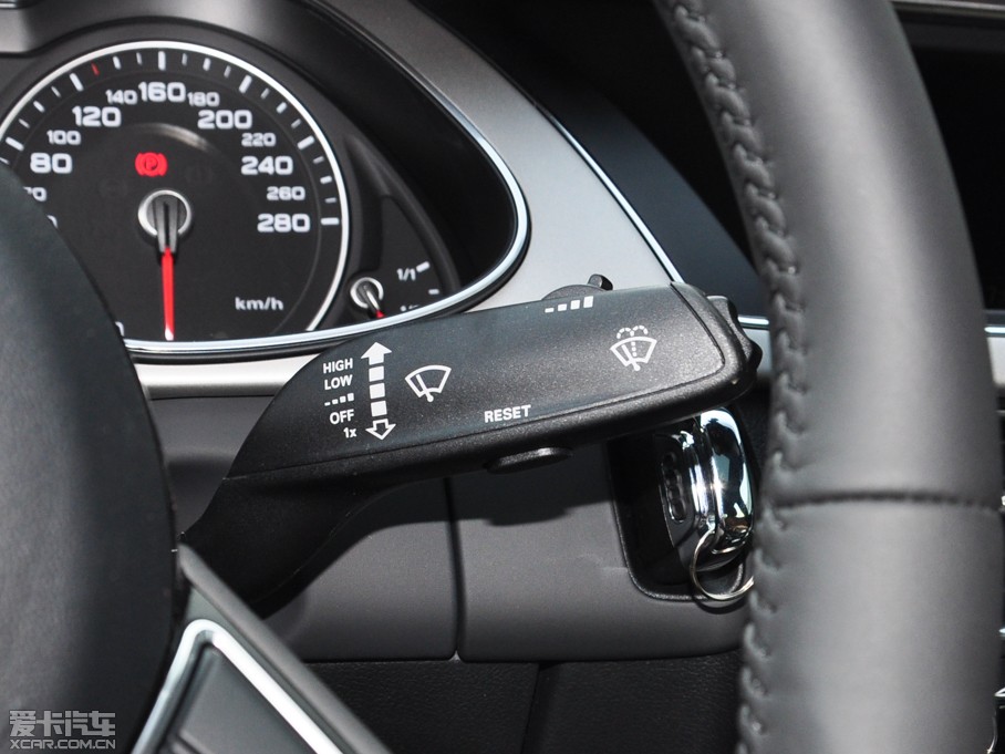 2015WA4L 35 TFSI Ԅm