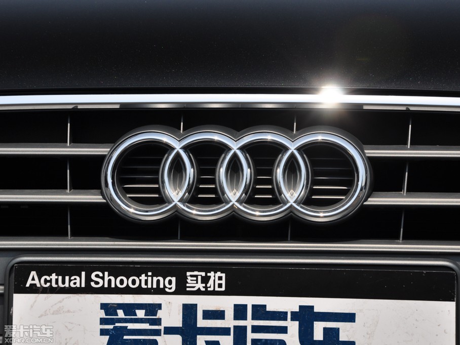 2015WA4L 30 TFSI քm