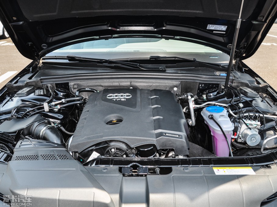 2015WA4L 30 TFSI քm